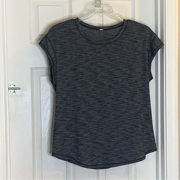 Lululemon Lost In Pace Short Sleeve Heathered Black Top Size 12 - Picture 1 of 6